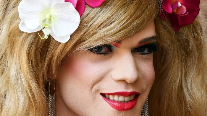 Am Christopher Sreet Day wird weltweit gegen die Diskriminierung und Ausgrenzung von Lesben, Schwulen, Bisexuellen, Transgendern demonstriert und gefeiert, so auch in Graz. Unser Fotograf war dabei.