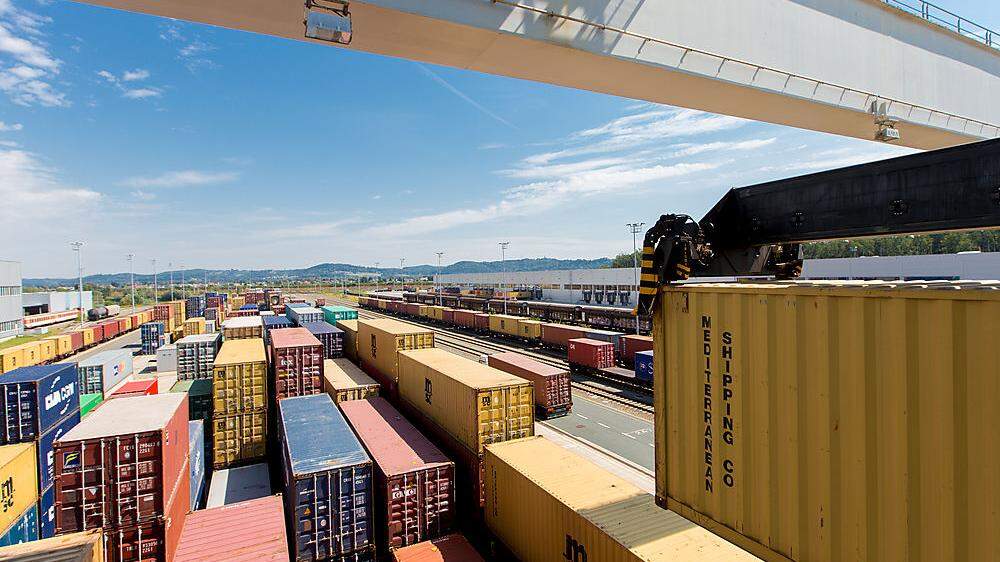     Der Güterterminal in Werndorf hat den Süden der Stadt in ein Logistikzentrum verwandelt	 