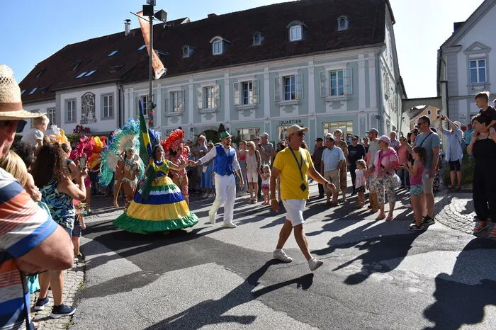 Einer der Höhepunkte des gesamten Festivals fand am Samstag in Form des Karnevalsumzugs statt.