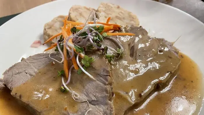 Ofenfrischer Schweinsbraten