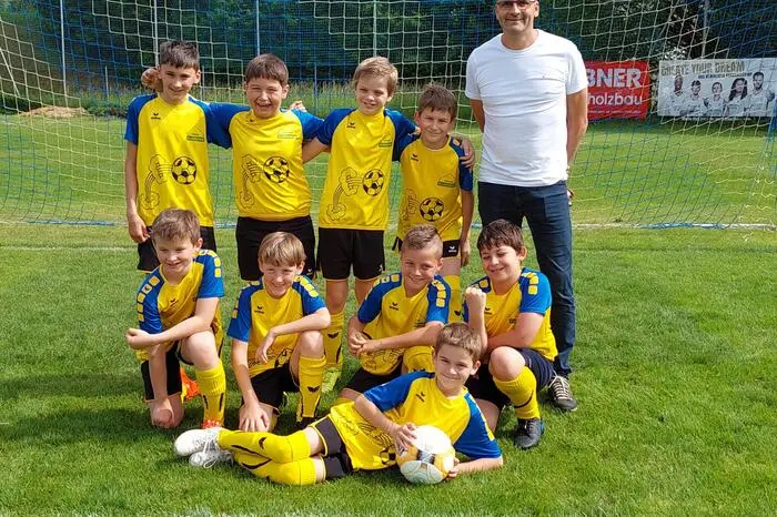  Sport 2024-05-29 ; Fussball Volksschulcup Bezirk Hermagor 
im  Bild: Volksschul  Cup Hermagor 
PhotoCredit: Hermann Sobe