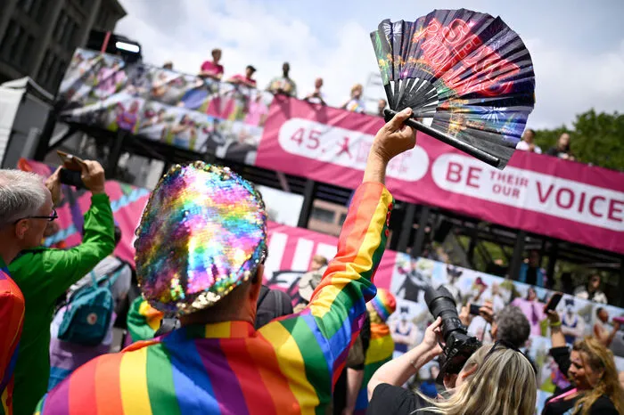 Zum CSD gehören nach Angaben der Veranstalter alle queeren Menschen - also Menschen, die nicht in das heterosexuelle Mann-Frau-Schema passen wollen.