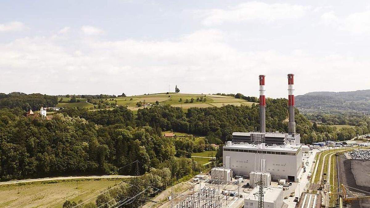 Die hohen Energiepreise schwächen Österreichs Wirtschaft. Im Bild: Gaskraftwerk Mellach