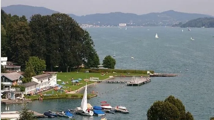 Im Strandbad der Gemeinde Velden gibt es bis dato einen Einbruch von rund 30 Prozent