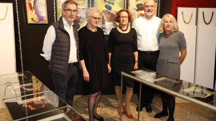 Gerti und Stefan Maitz gründeten vor 26 Jahren ihr Atelier in Höflach (Gemeinde Fehring) namens „Eine Art Werkstatt“.