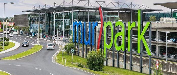 Kunden bescheren Einkaufszentrum in Liebenau neue Hoch-Zeit