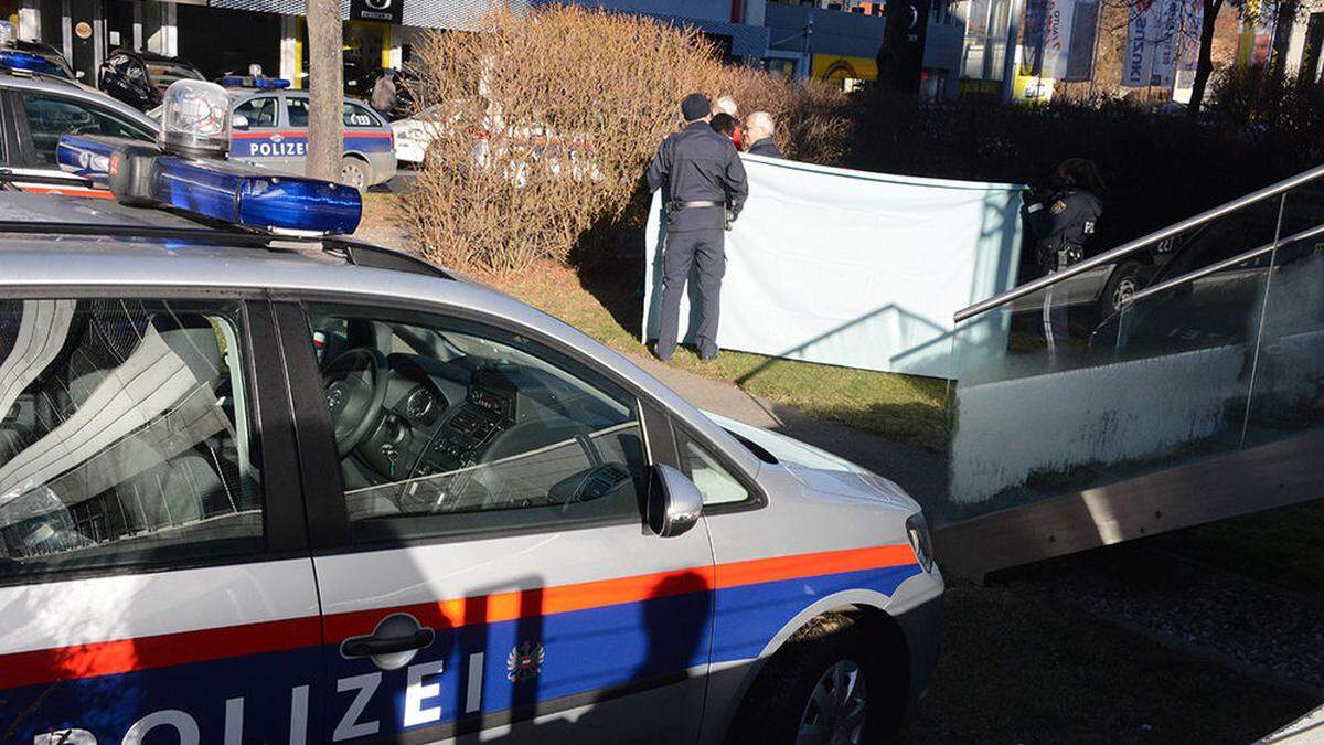 Der Mann konnte auch von der Polizei nur schwer beruhigt werden