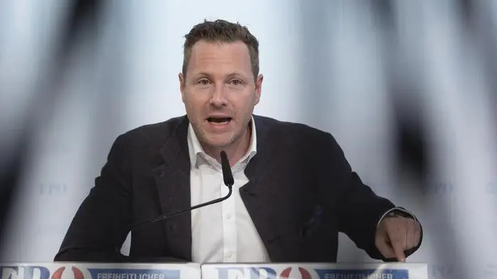 Schon 2020 erteilte FPÖ-Generalsekretär Michael Schnedlitz der Distanzierung von den Identitären eine Absage