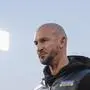 ABD0025_20241109 - HARTBERG - ÖSTERREICH: Trainer Christian Ilzer (Sturm Graz) während der Admiral Bundesliga- Begegnung / 13. Runde zwischen TSV Egger Glas Hartberg und SK Puntigamer Sturm Graz am Samstag, 09. November 2024, in der Profertil-Arena in Hartberg. - FOTO: APA/ERWIN SCHERIAU