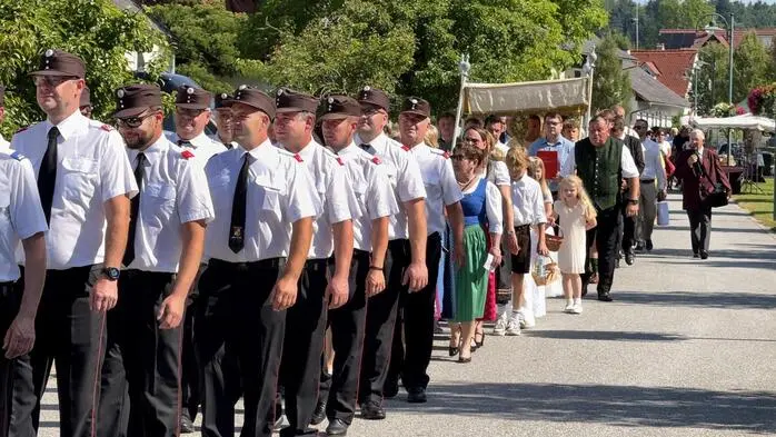 Bei hochsommerlichem Wetter wurde der traditionelle Johannisonntag des ÖKB-Ortsverbandes unter Obmann Thomas Schwarzenberger feierlich begangen.