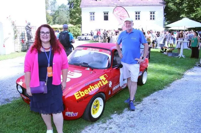 Die Veranstalter Claudia und Stefan Schönbacher strahlten mit der Sonne um die Wette und freuten sich über das enorme Besucherinteresse und den Teilnahmerekord.