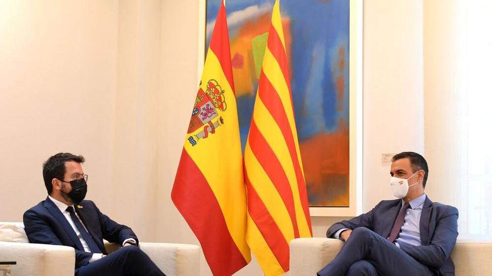 Pere Aragonès, Regionalpräsident Kataloniens, traf in Madrid Spaniens Premier Pedro Sanchez 