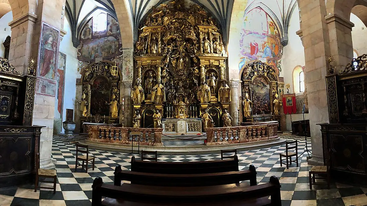 Die Kirchenbänke bleiben nicht nur außerhalb der Gottesdienste immer öfter leer