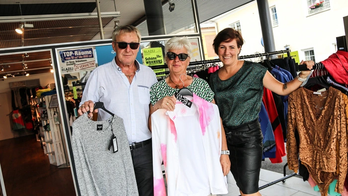 Die Wiesenmarktpreise lockten zahlreiche Besucher an.
