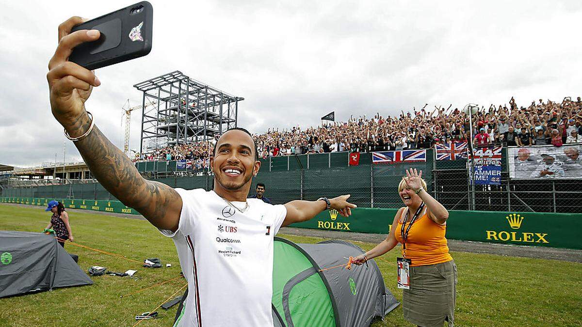 Weltmeister Lewis Hamilton muss noch um seinen Heim-Grand Prix fürchten