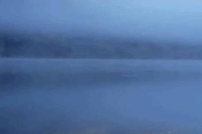 Die Seemauer, die sich im Leopoldsteinersee spiegelt, hat LR Harry Gölz aus Eisenerz für uns festgehalten