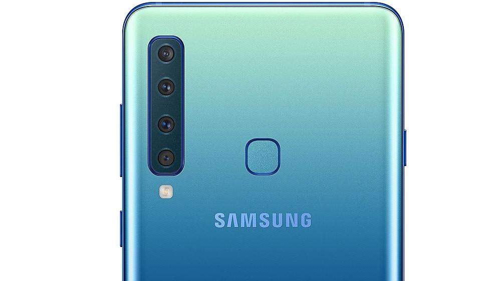 Samsung präsentiert das erste Smartphone mit vier Objektiven und intelligenter Bildoptimierung 