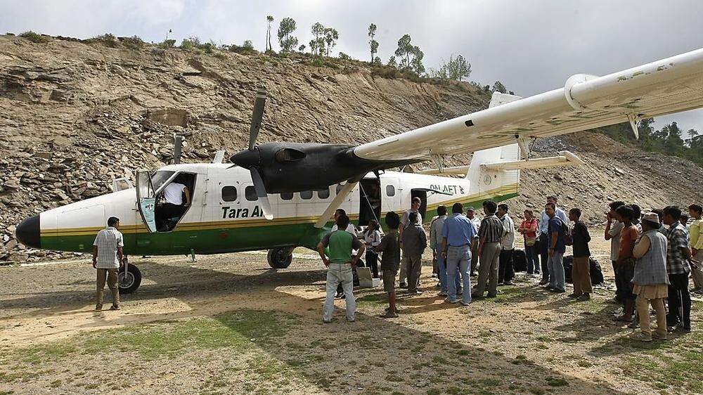 Ein Flugzeug der Tara Air ist abgestürzt