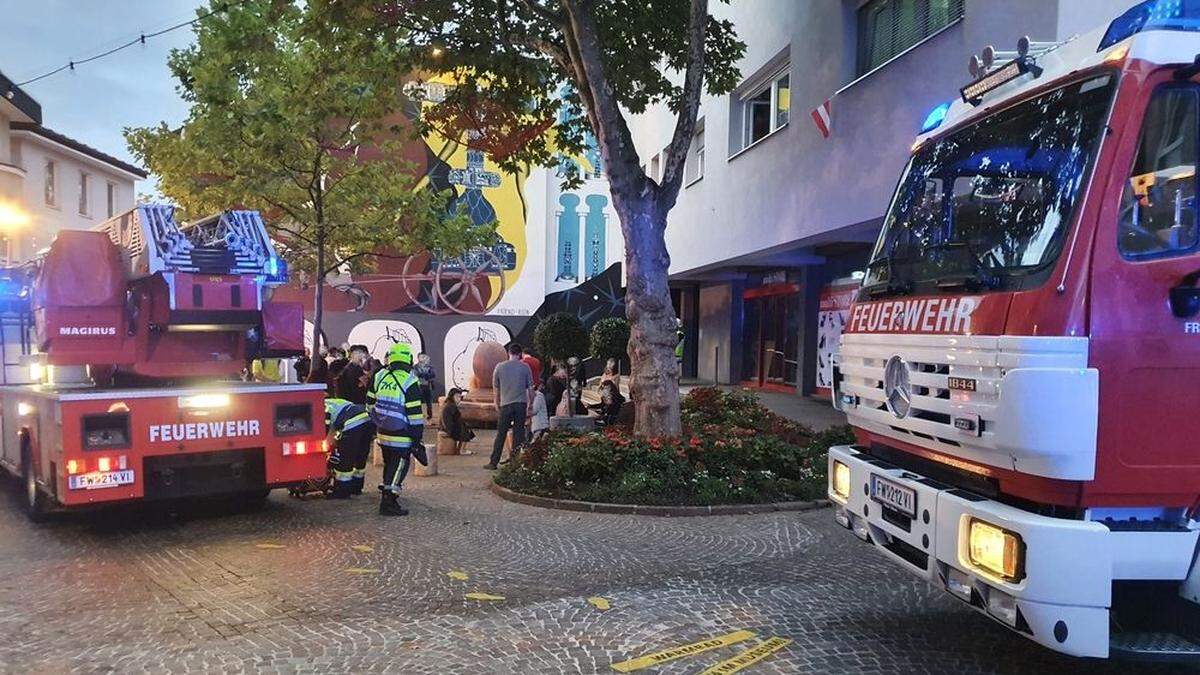 Großeinsatz für die Feuerwehren Montagfrüh in der Villacher Innenstadt