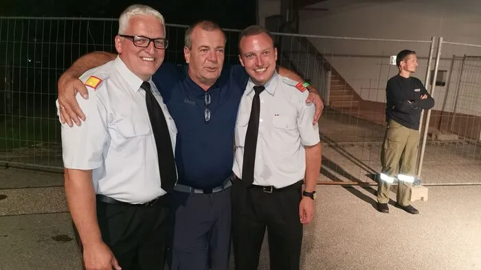 Von links: Helmut Malle, Eduard Tratter und Kommandant  Thomas Malle genossen den Abend