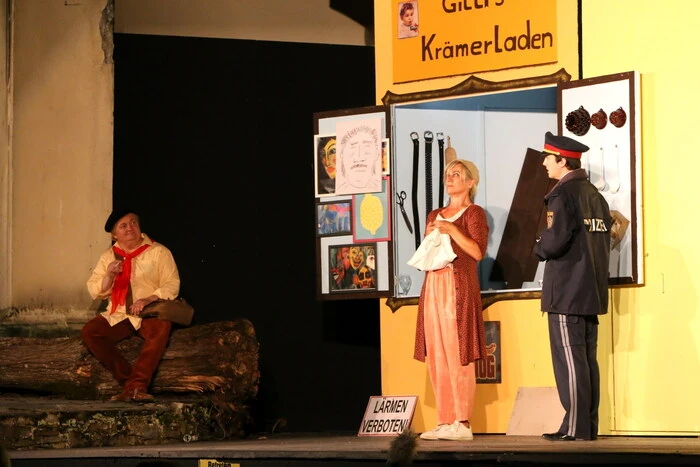 Klicken Sie sich bitte durch die Fotogalerie!         