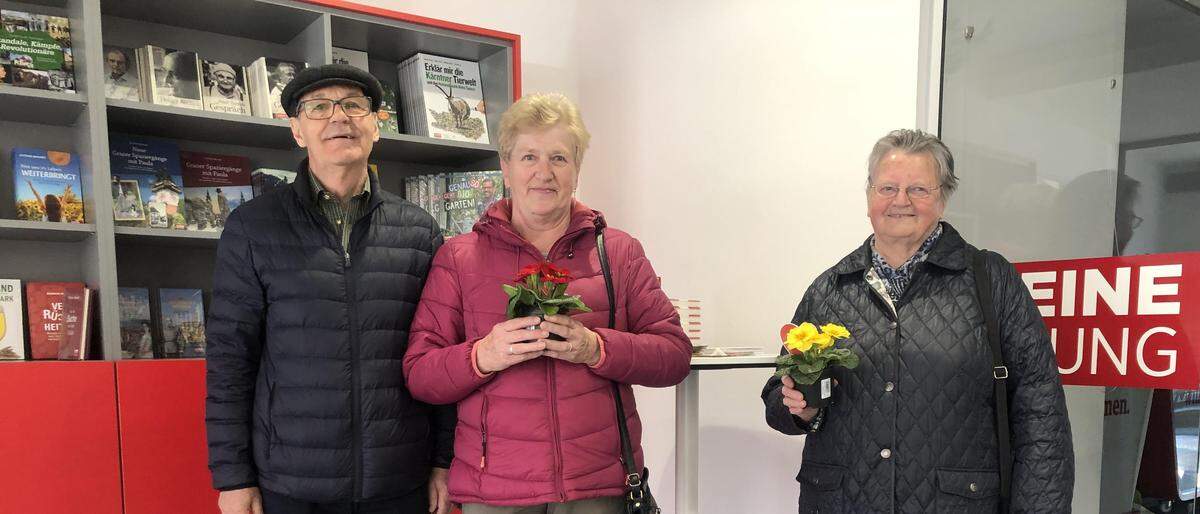 Das Ehepaar Gröller aus Kirchberg an der Raab und Frieda Rauch aus Gnas freuen sich über den Valentinsgruß