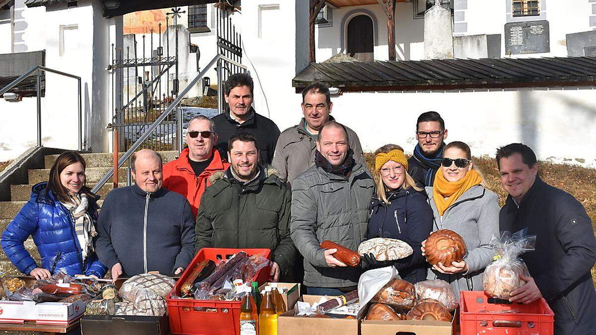 Wriessnig konnte auch den Landtagsabgeordneten Hannes Mak (rechts) und Mitglieder des Stadtrates begrüßen		 