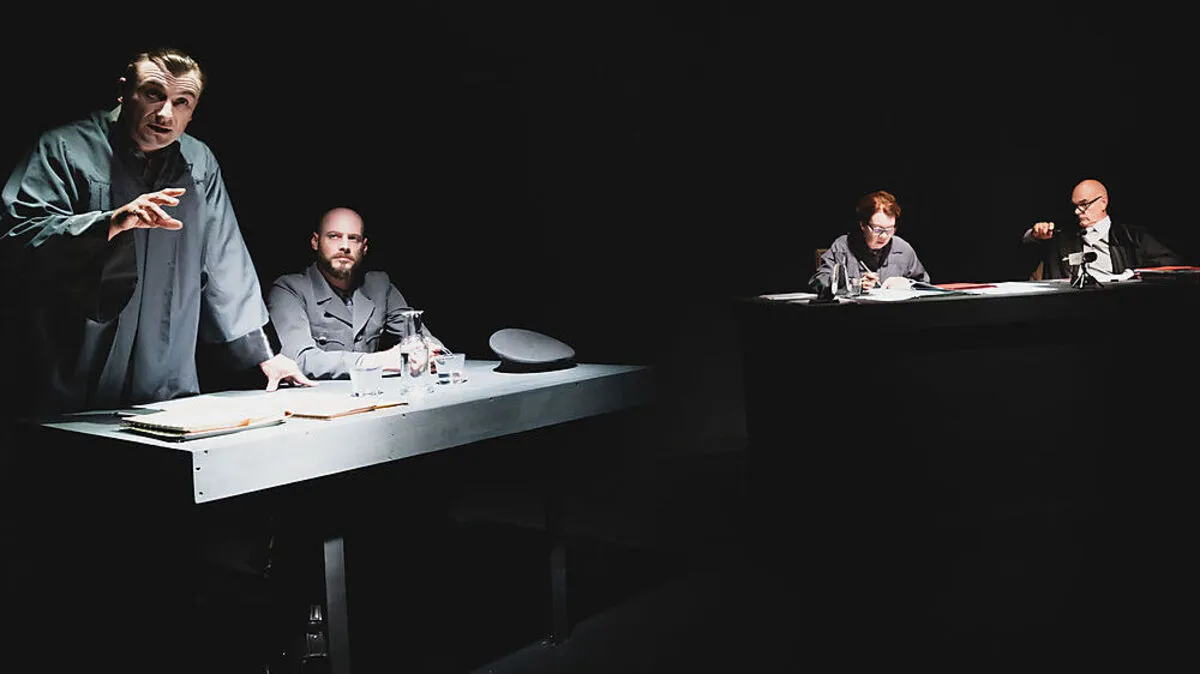 Radu Vulpe (l.) neben Michael Kuglitsch, Susanne Wiedergut, Manfred Lukas-Luderer	 
