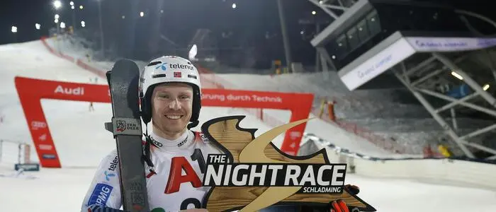 Henrik Kristoffersen ist der neue Rekordsieger in Schladming.