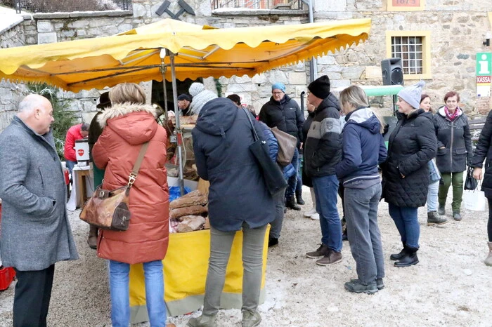 Auch im kleinen Örtchen Knappenberg hoch über Hüttenberg auf 1065 Metern Seehöhe ist zur Adventzeit einiges los.   