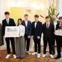Die Schüler der HTL Weiz wurden mit dem FairYoungStyria-Preise 2025/2026 vom Land Steiermark ausgezeichnet