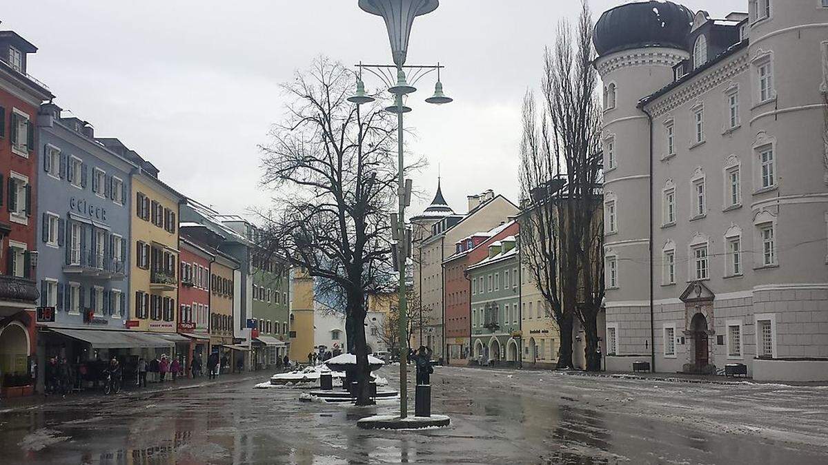 Unterschiedlich setzen Gemeinden Bundes- und Landesmittel ein. In Lienz wird der Hauptplatz neu gestaltet 