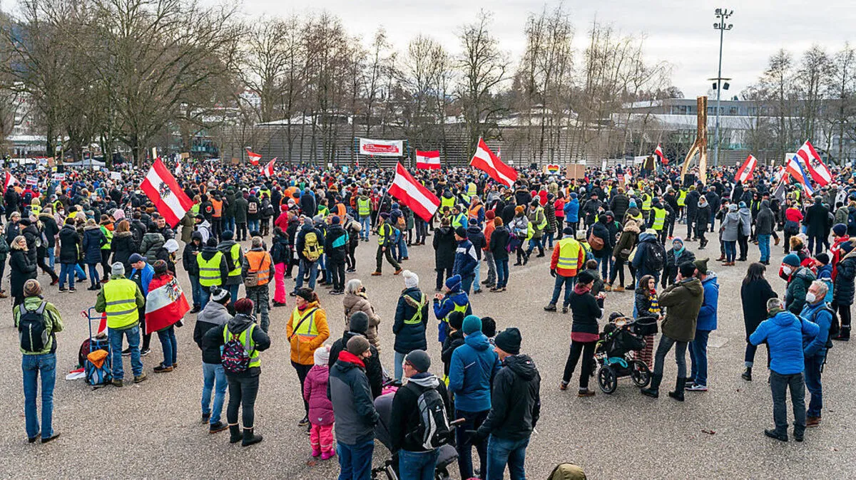 In Bregenz gingen am Sonntag tausende Menschen auf die Straße.