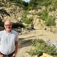 Geschäftsleiter Anton Rath in einem der Steinbrüche des Unternehmens in der Gemeinde Stainz