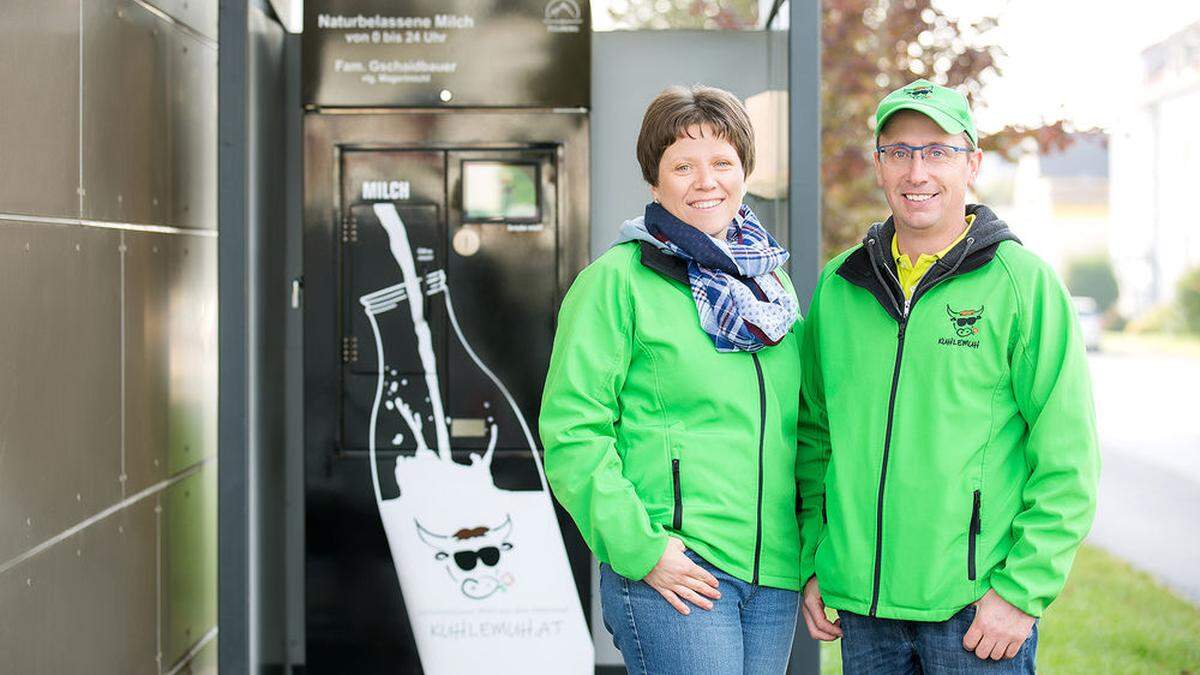 Die Gschaidbauers betreiben zwei Milchautomaten