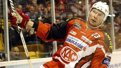 Bei den Rotjacken-Fans gilt Mike Siklenka noch immer als Publikumsliebling