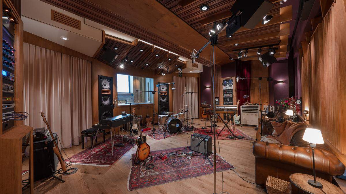 High-End-Tonstudio in Paris, ausgestattet von Hutter Acustix