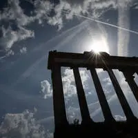 Überreste vom Tempel des Saturn auf dem Forum Romanum in Rom