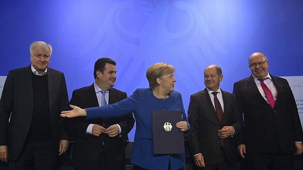 Innenminister Horst Seehofer, Arbeitsminister Hubertus Heil, Kanzlerin Angela Merkel, Finanzminister Olaf Scholz und Wirtschaftsminister Peter Altmaier