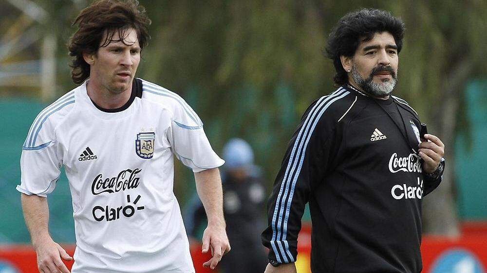 Lionel Messi und Diego Maradona bei der WM 2010