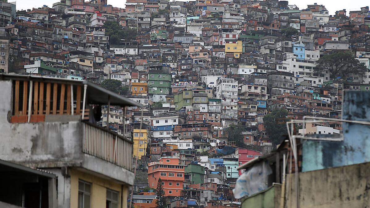 Eine Favela in Rio de Janeiro