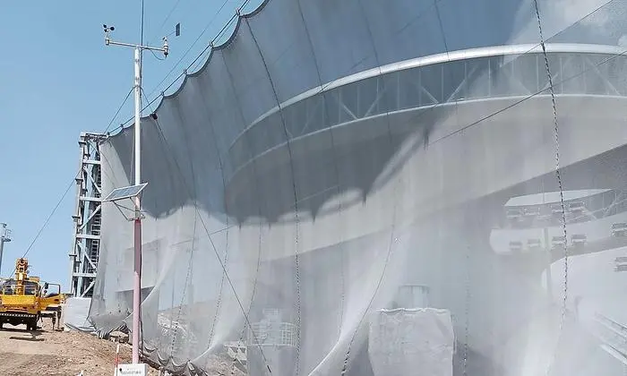 Die Windnetze sind bis zu 25 Meter hoch