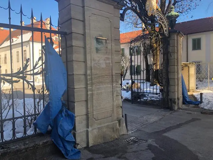 Spuren am Bischöflichen Ordinariat