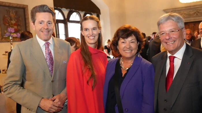 Harald Mahrer, Andrea Samonigg-Mahrer, Uli Wehr und Landeshauptmann Peter Kaiser.