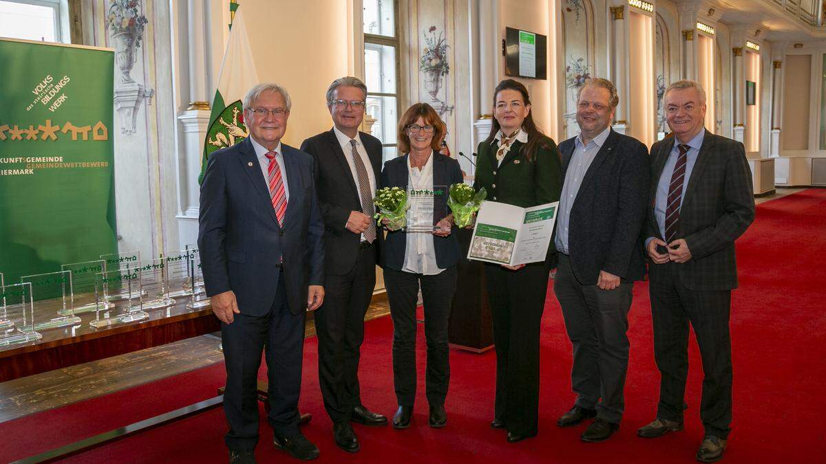 Bad Gleichenberg holte den ersten Platz in der Kategorie &quot;Orte der initiativen Bürgerinnen und Bürger in Gemeinden&quot;