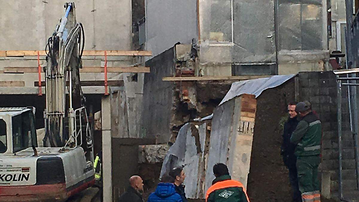 Alarm auf Baustelle bei Botanischen Garten