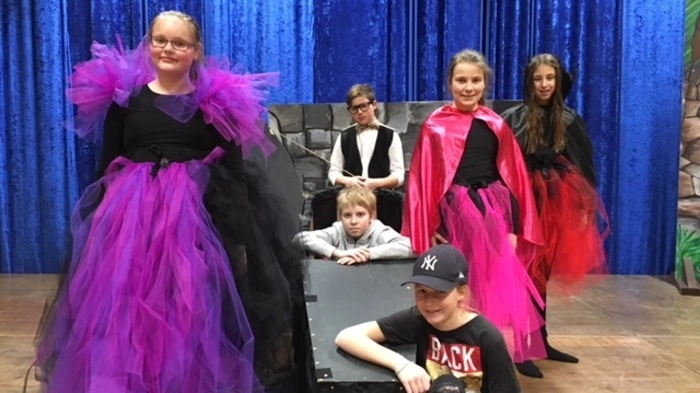Seit Weihnachten arbeiten 36 Schülerinnen und Schüler der zweiten Klassen der NMS Edelschrott an ihrem neuen Musical "Winni Wackelzahn".