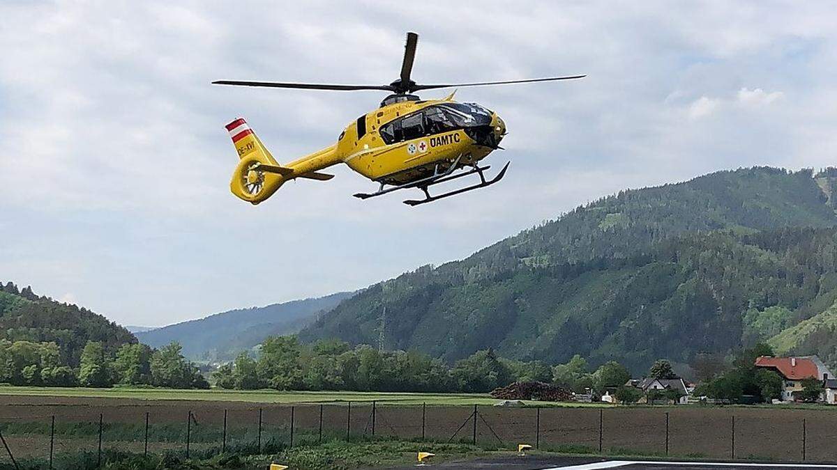 Der C17 brachte den Mann ins UKH Kalwang Einsatz