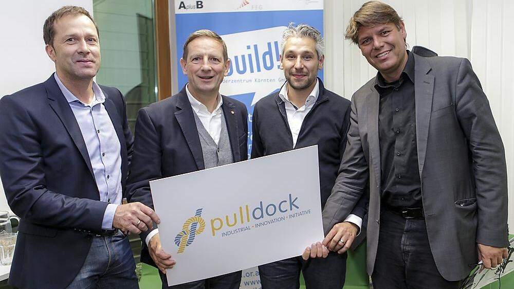 Sie vernetzen erfolgreich große Leitbetriebe und kleine Start-ups: Helmut Guggenbichler, Christian Benger, Philipp Smole und Martin Maitz