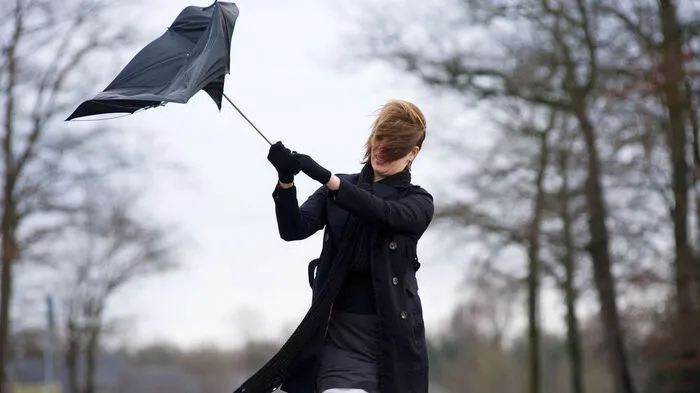 Der Wind wird erst am Mittwochabend abflauen